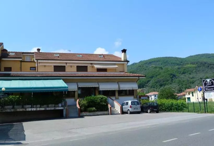 ホテル Albergo Ristorante Gori