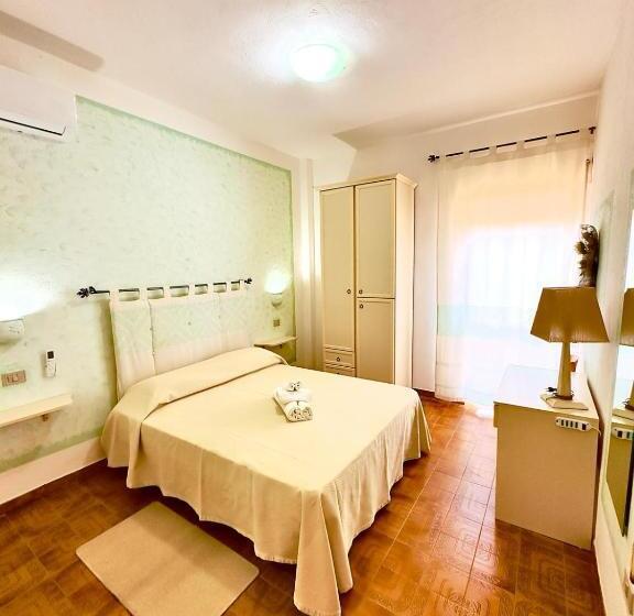 ホテル Mediterraneo