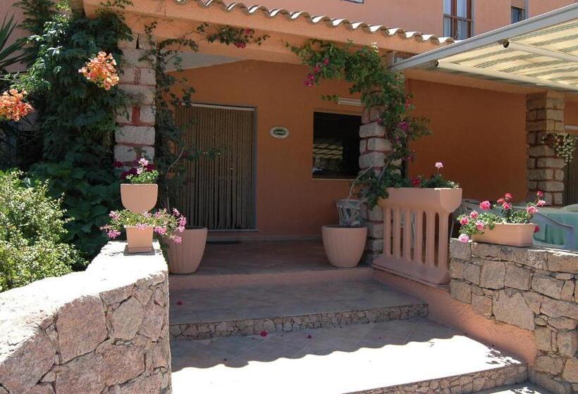 ホテル Mediterraneo