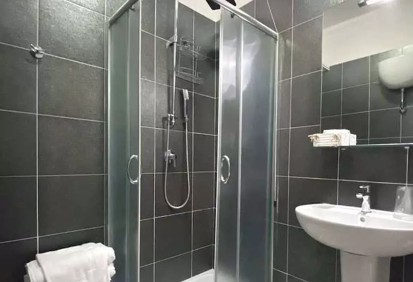 Hotelli Piccolo Paradiso