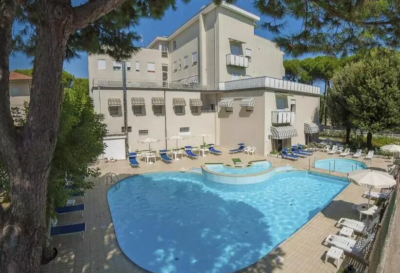 New Hotel Chiari