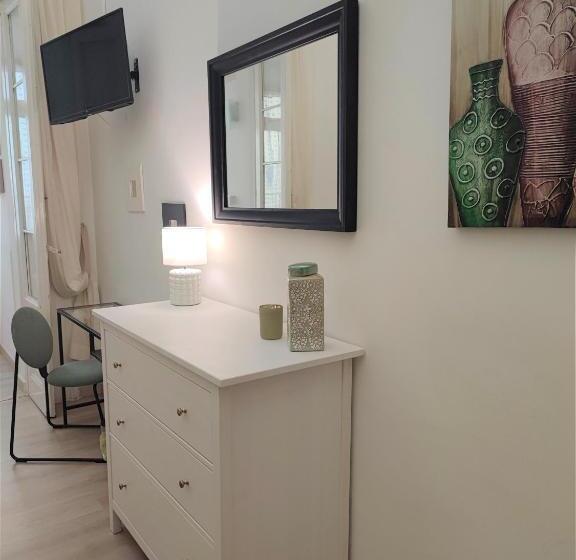 تختخواب و صبحانه Casa Decò Business Stay Solution