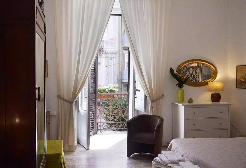 تختخواب و صبحانه Casa Decò Business Stay Solution