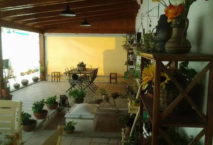 تختخواب و صبحانه Dimora Del Casale