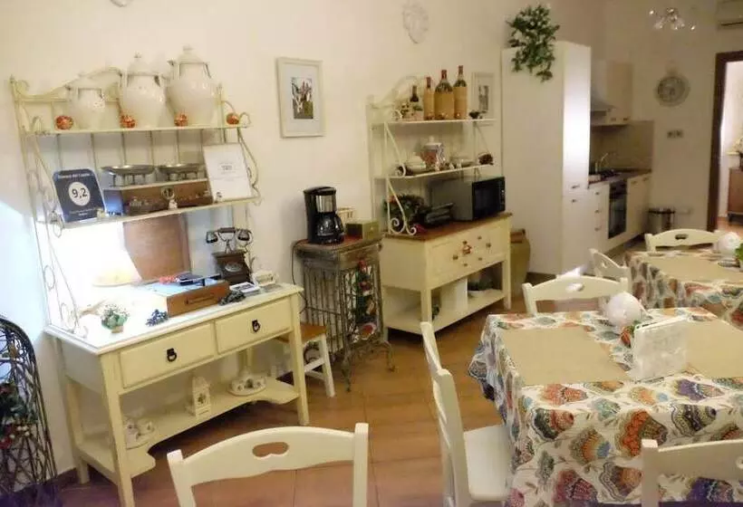 تختخواب و صبحانه Dimora Del Casale