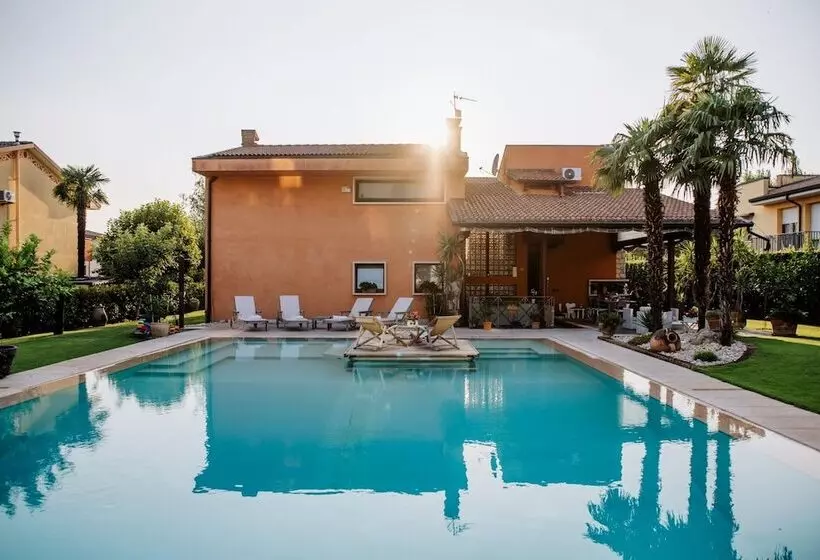 Aamiaismajoitus (B&B) La Dolce Vita