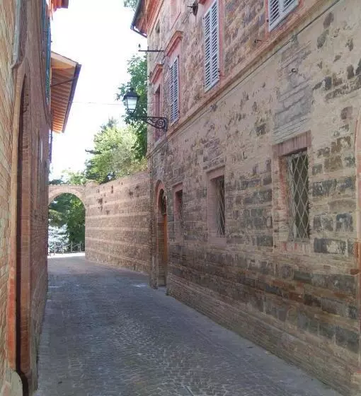 Aamiaismajoitus (B&B) Palazzo Bonfranceschi