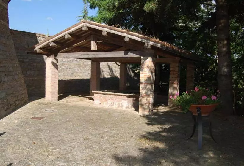 Aamiaismajoitus (B&B) Palazzo Bonfranceschi