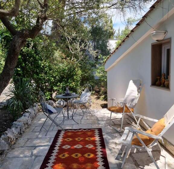 민박 Trulli Del Carmine