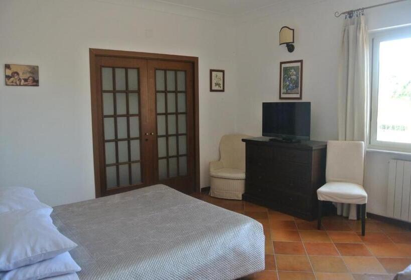 مبيت وإفطار Villa Carlotta Resort