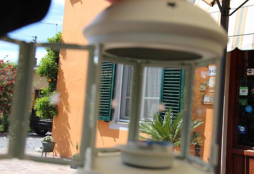 Bed & Breakfast Lucca Fora