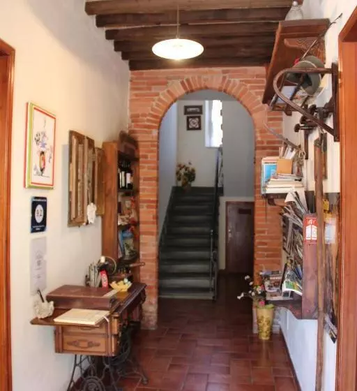 Bed & Breakfast Lucca Fora