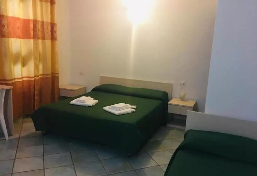 هتل Albergo Villamarina