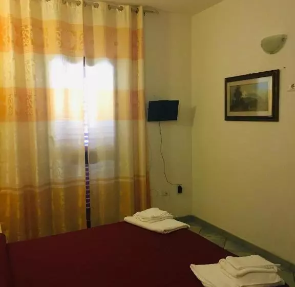 هتل Albergo Villamarina