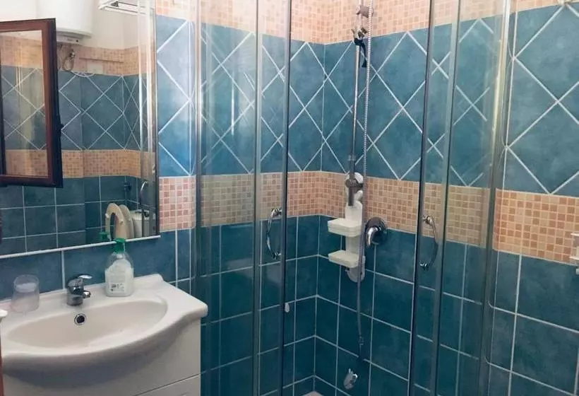 هتل Albergo Villamarina