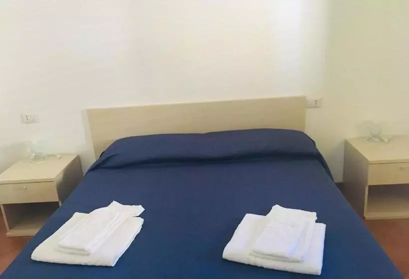 هتل Albergo Villamarina