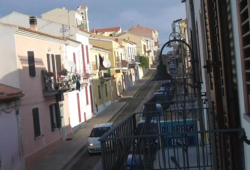 هتل Albergo Villamarina