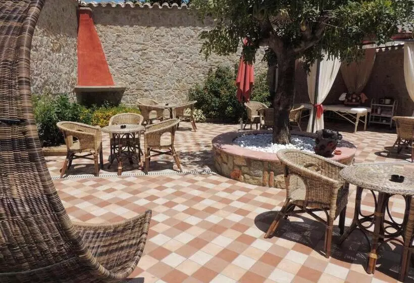 Hotelli Arcupintau
