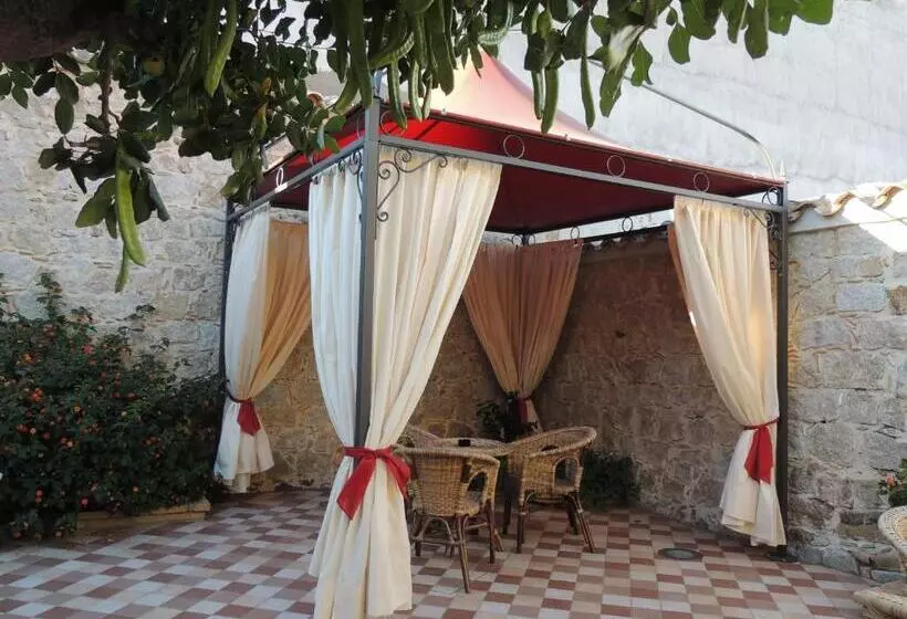 Hotelli Arcupintau