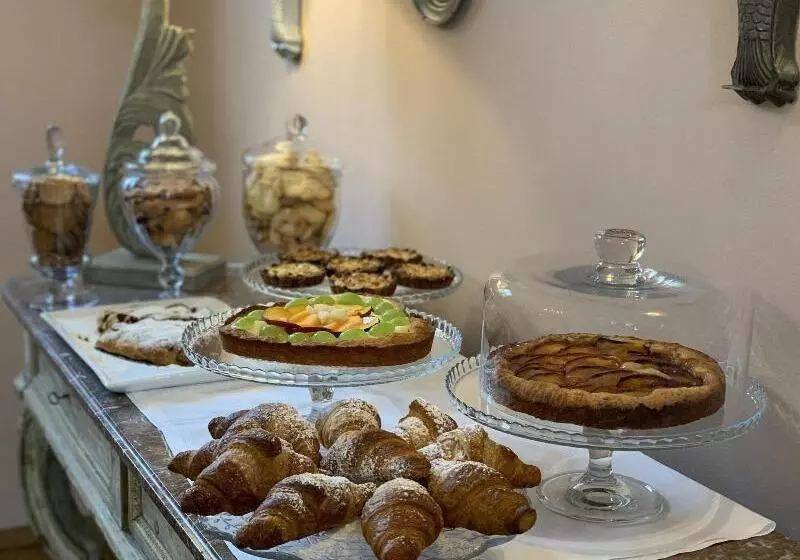 Hotelli Castello Di Buttrio