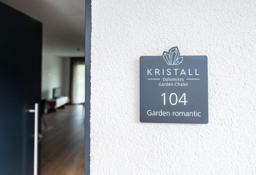 Отель Chalet Kristall   Dolomites Garden Chalet