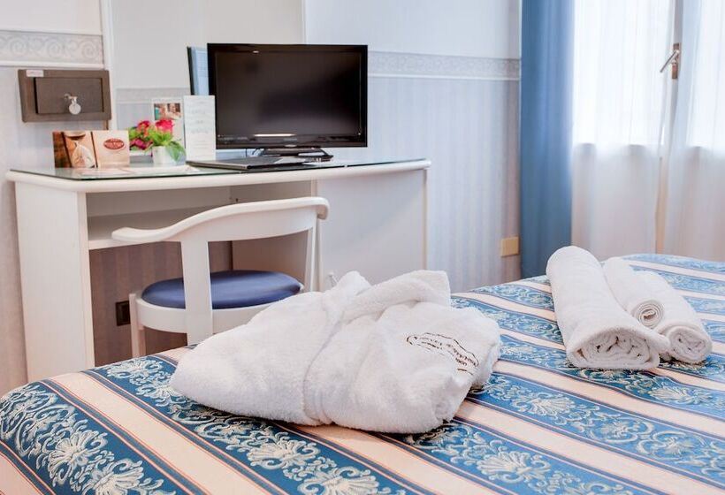 בית מלון כפרי Estense