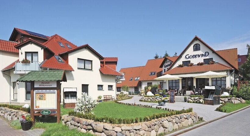 Отель Godewind