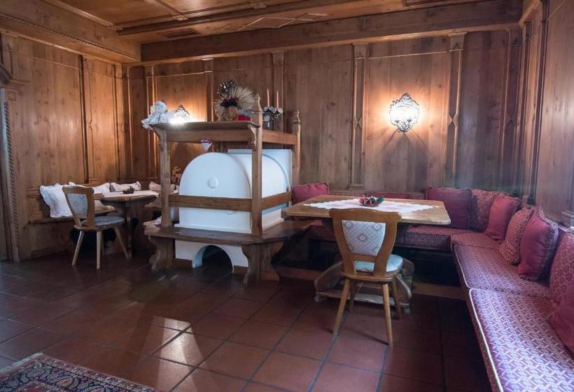 בית מלון כפרי Monte Civetta