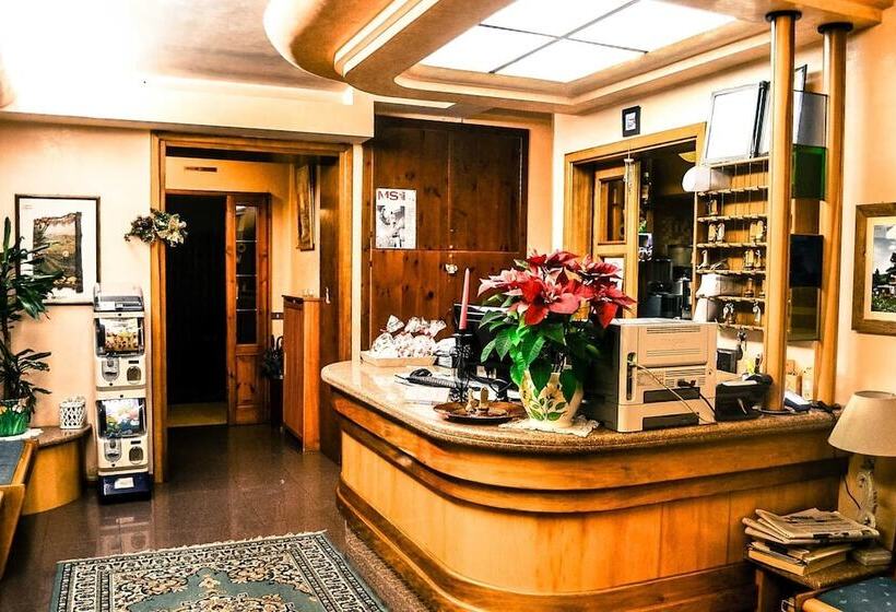 فندق Ristorante Pennar