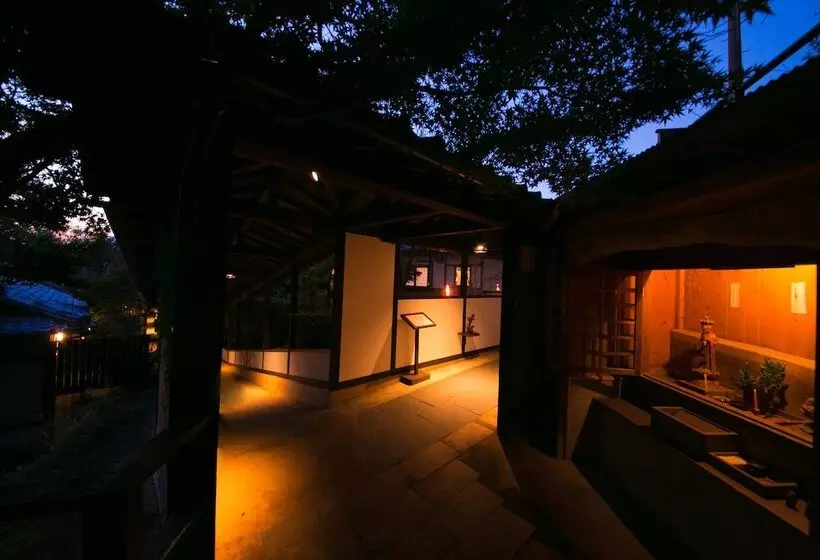 Ryokan Shukubo Kawaseminoshou   The Kingfisher Resort
