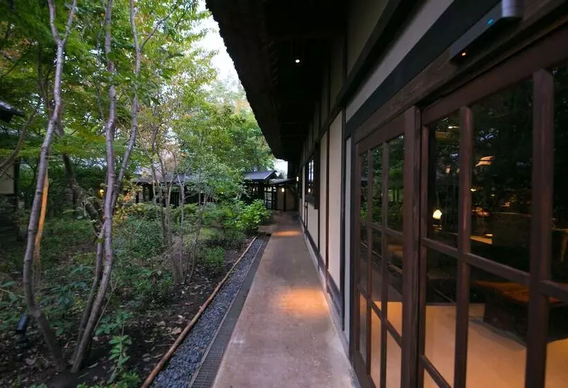 Ryokan Shukubo Kawaseminoshou   The Kingfisher Resort