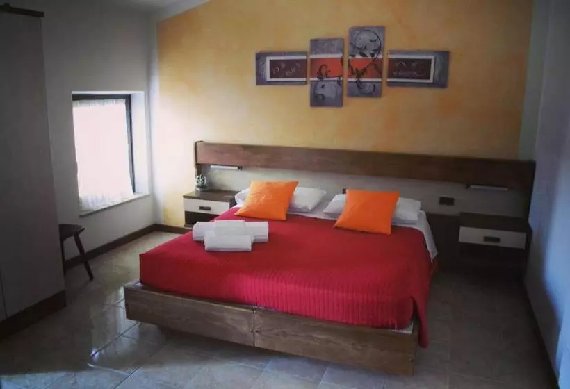 Aamiaismajoitus (B&B) Alloggio La Pesa