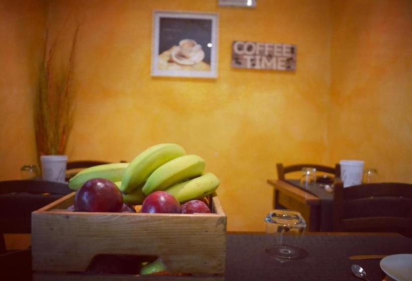 ベッドアンドブレックファースト Alloggio La Pesa