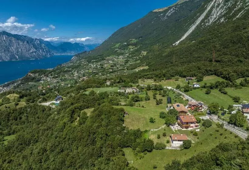 تختخواب و صبحانه Agriturismo San Maggiore