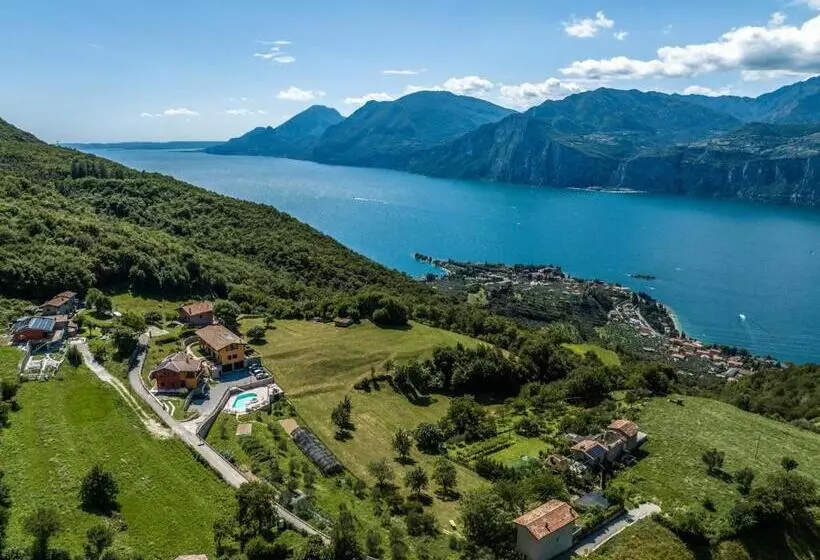 تختخواب و صبحانه Agriturismo San Maggiore