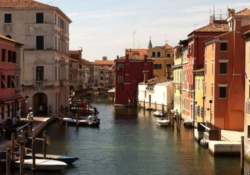 تختخواب و صبحانه Chioggia Bridges