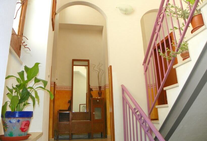 مبيت وإفطار Cloris Guest House