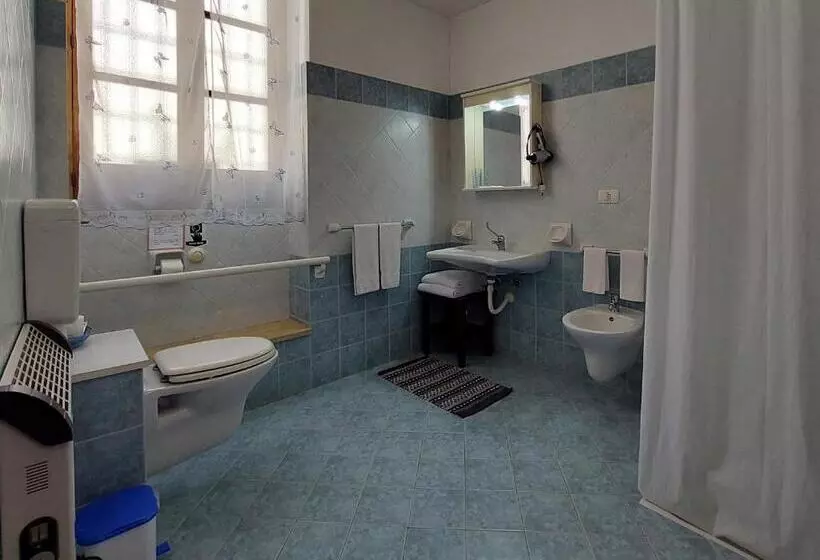 Aamiaismajoitus (B&B) Cloris Guest House