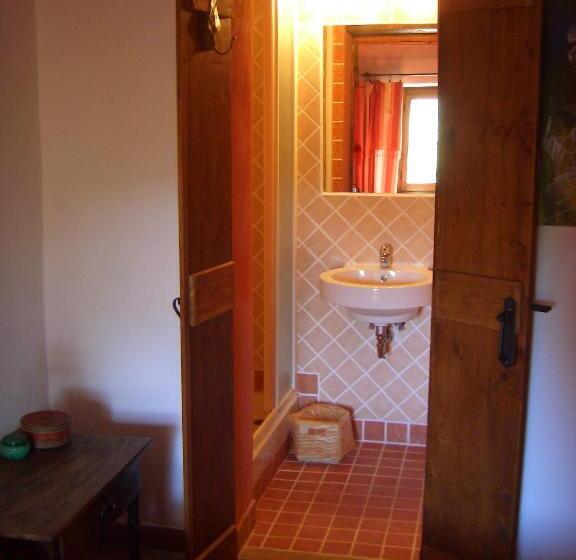 مبيت وإفطار Podere Pinzicalari