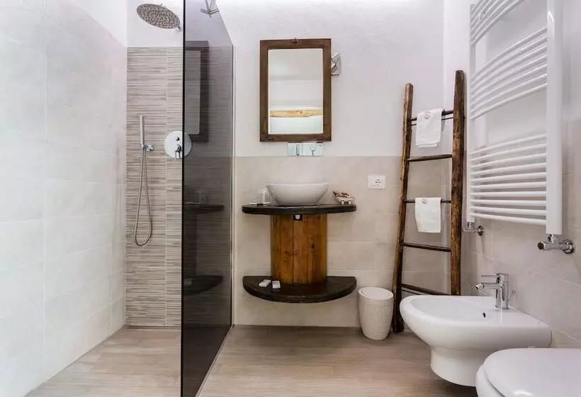 تختخواب و صبحانه Room And Breakfast Casa Balin