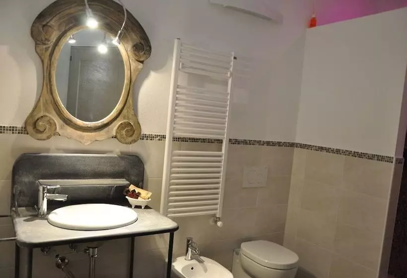 تختخواب و صبحانه Room And Breakfast Casa Balin