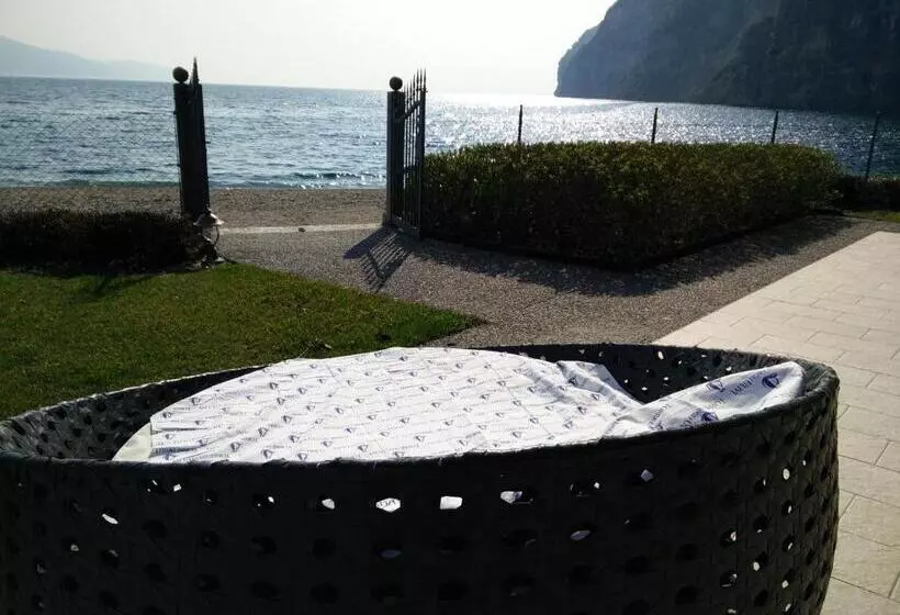 Aamiaismajoitus (B&B) Torre Degli Ulivi