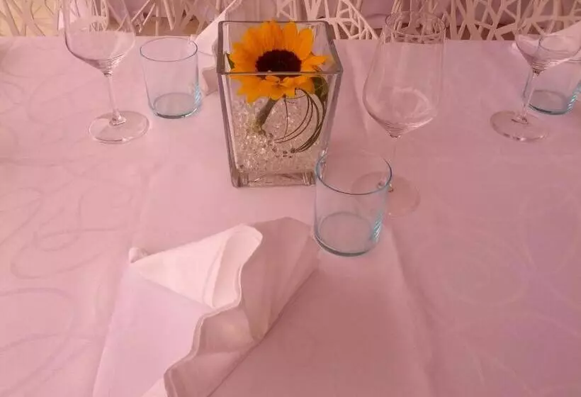 Aamiaismajoitus (B&B) Torre Degli Ulivi