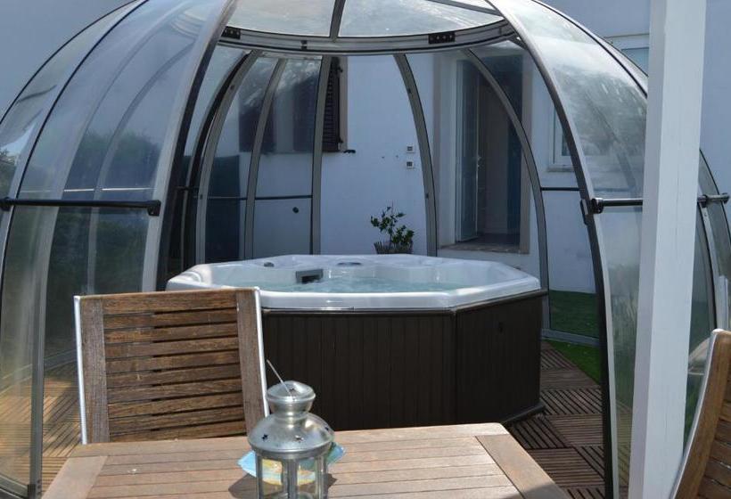 مبيت وإفطار Villa Tamara Country & Spa Suites