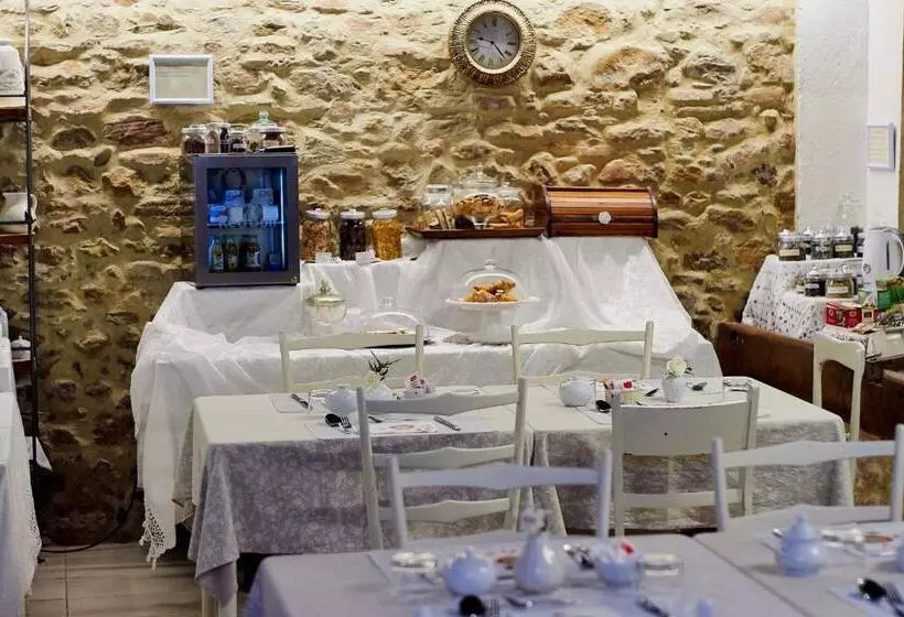 Aamiaismajoitus (B&B) Villa Tamara Country & Spa Suites