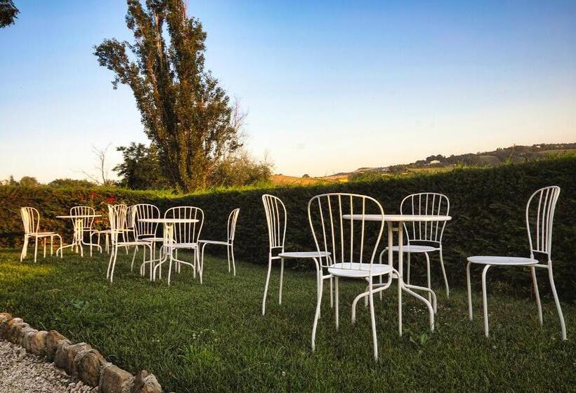 مبيت وإفطار Villa Tamara Country & Spa Suites