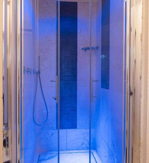 住宿加早餐 Villavetrichina