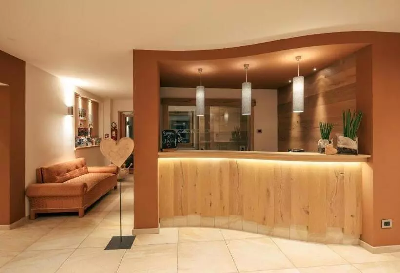 Hotelli Albergo Belvedere