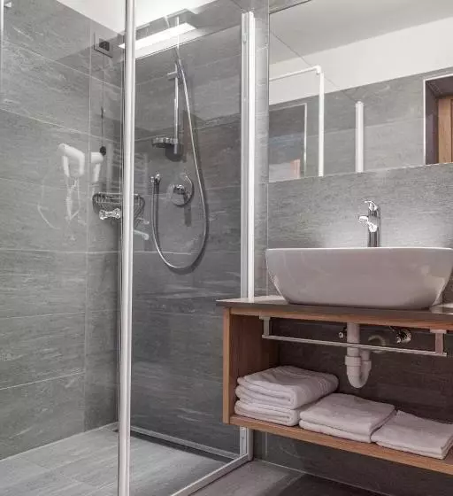 Hotelli Albergo Belvedere