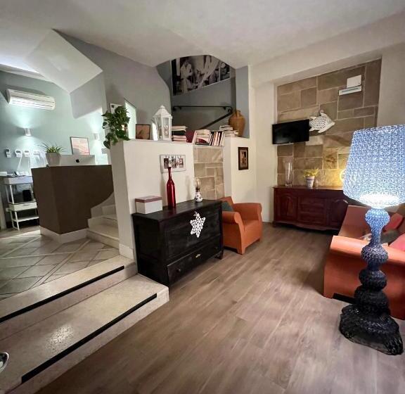 هتل Bella Napoli Ristorante & Spa